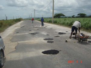 road_patch_work_2007_1_20130204_2005394378